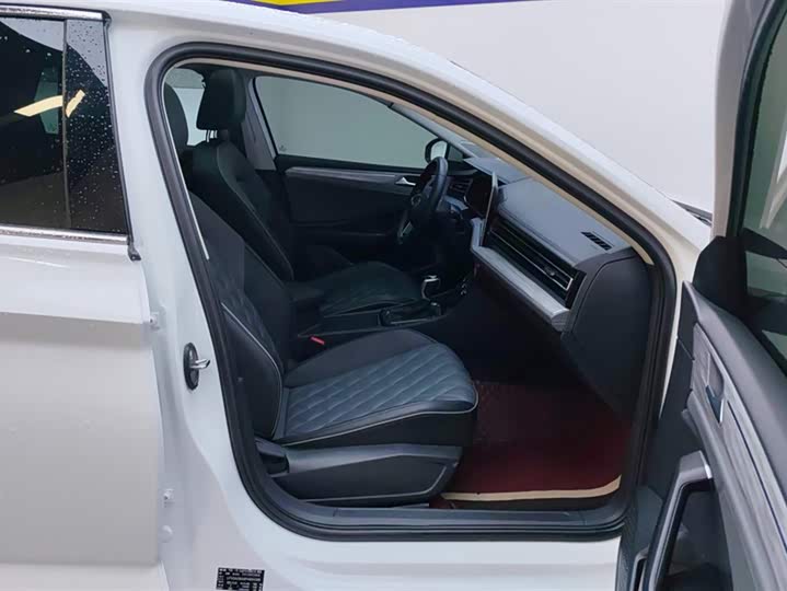 Фото 8 - Volkswagen Sagitar L