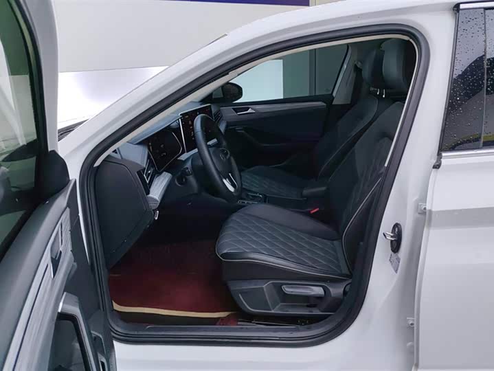 Фото 9 - Volkswagen Sagitar L