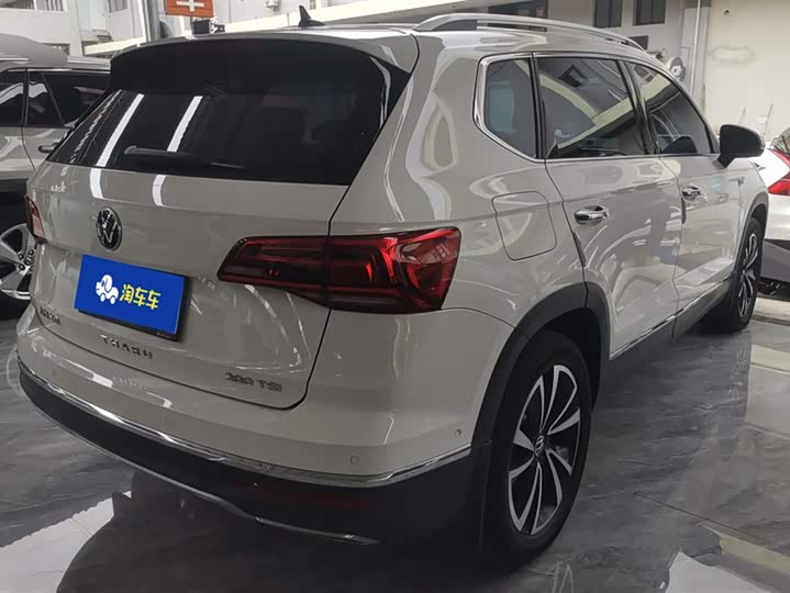 Фото 3 - Volkswagen Tharu