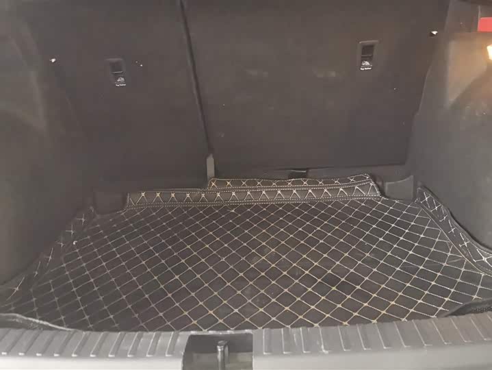 Фото 4 - Volkswagen Tharu