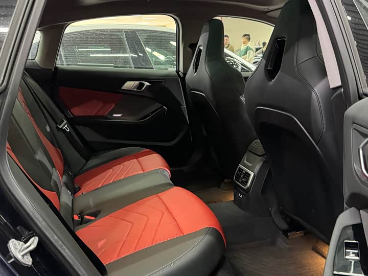 Фото 9 - BMW 2 Series