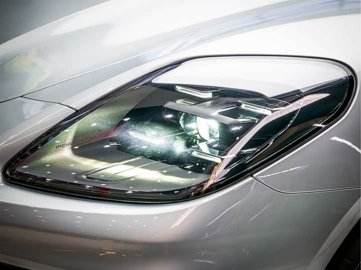 Фото 5 - Porsche Panamera