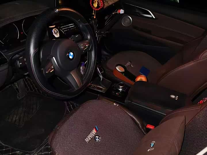 Фото 3 - BMW 1 Series