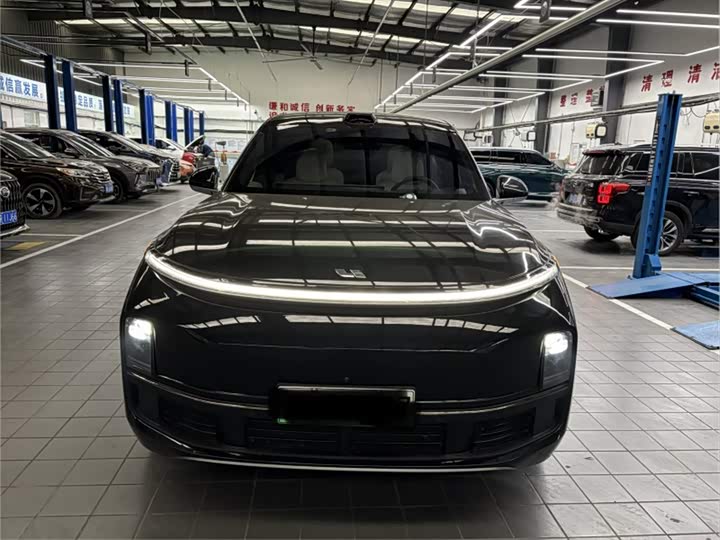 Фото 2 - LiXiang L9