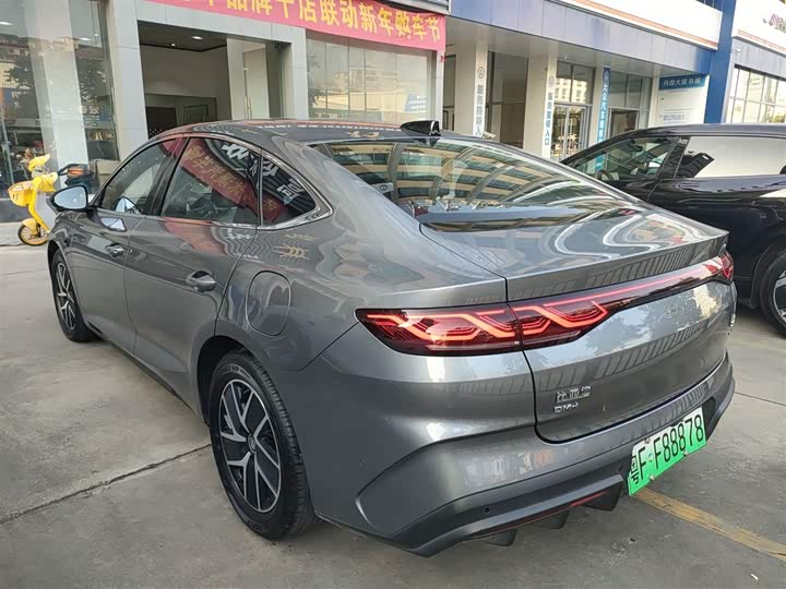 Фото 5 - BYD Qin L