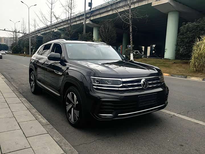 Фото 3 - Volkswagen Teramont X