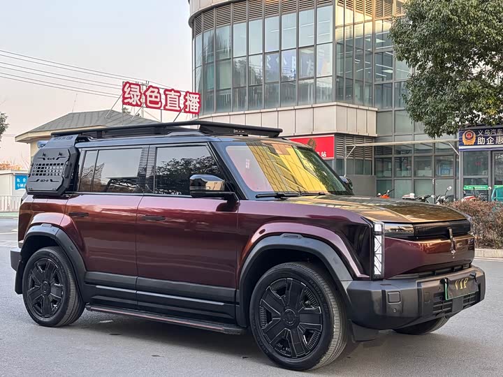 Фото 2 - Chery iCar 03