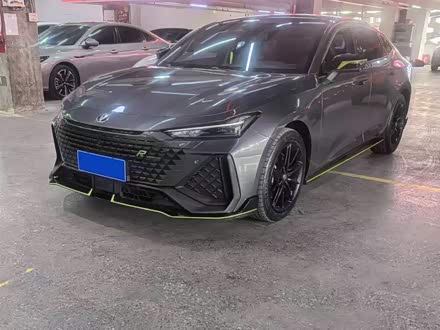 Фото 1 - Changan UNI-V