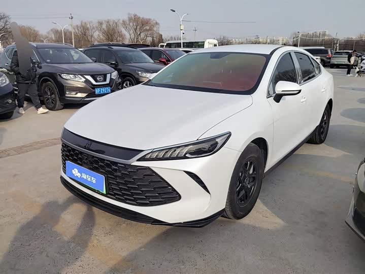 Фото 1 - BYD Qin Plus