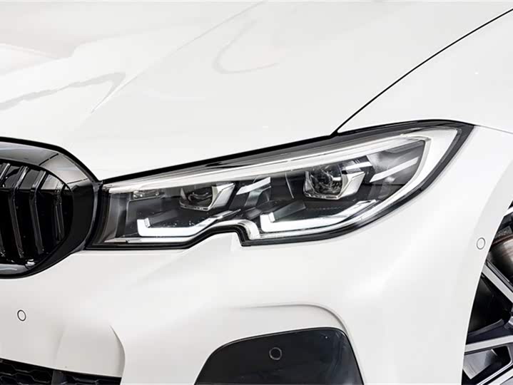 Фото 4 - BMW 3 Series