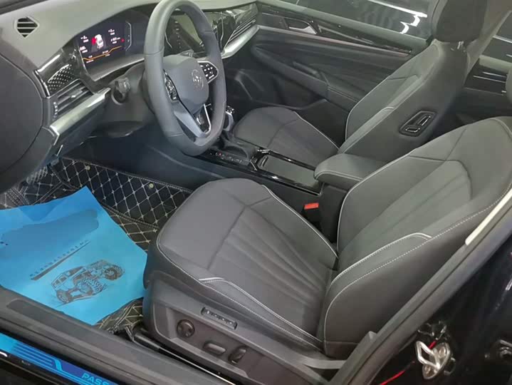 Фото 9 - Volkswagen Passat