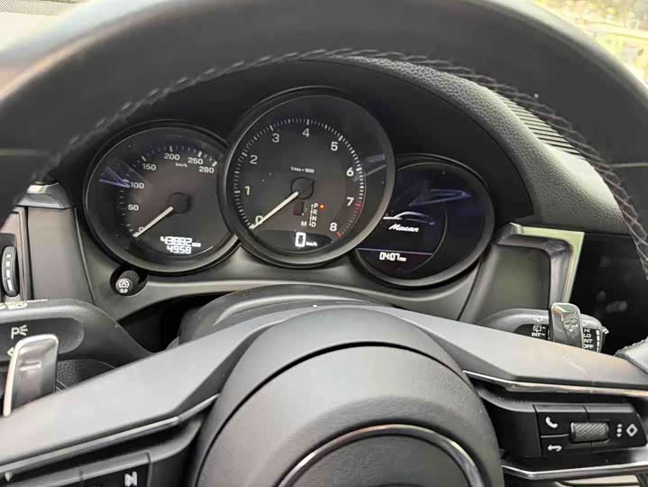 Фото 4 - Porsche Macan