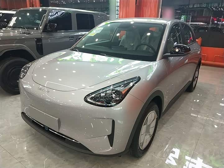 Фото 1 - Geely Galaxy Geome