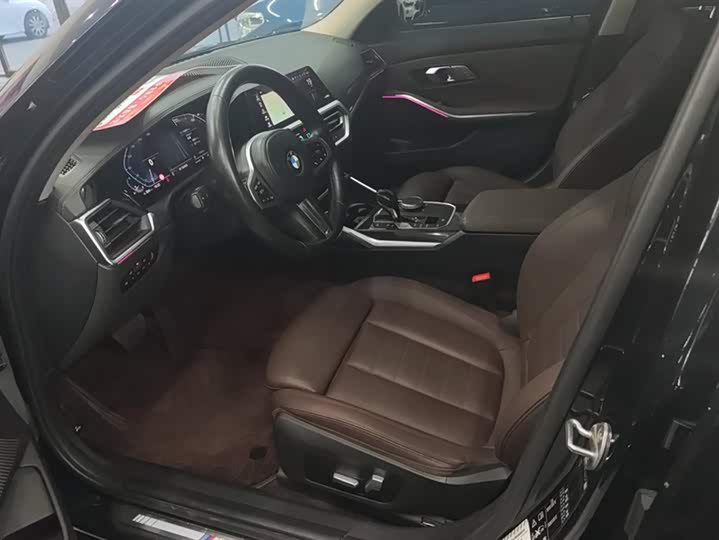 Фото 9 - BMW 3 Series