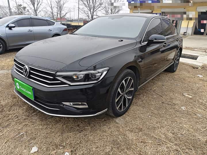 Фото 1 - Volkswagen Magotan