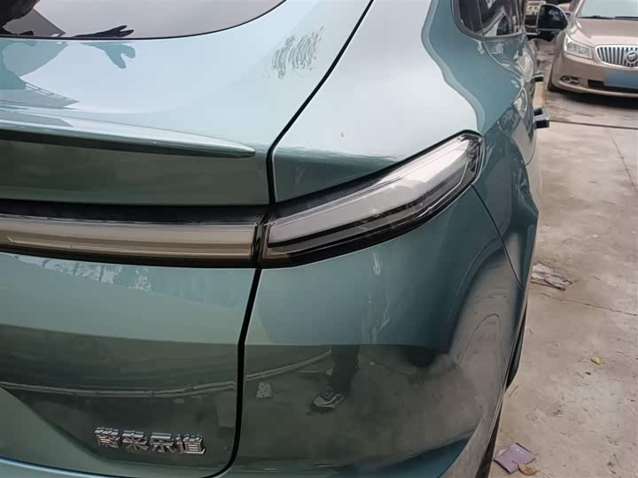 Фото 8 - Nio Onvo L60