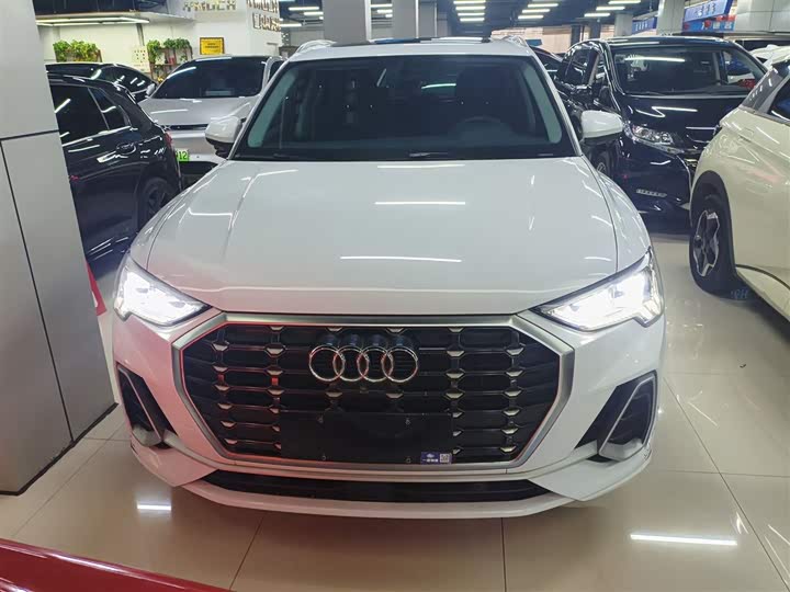 Фото 3 - Audi Q3