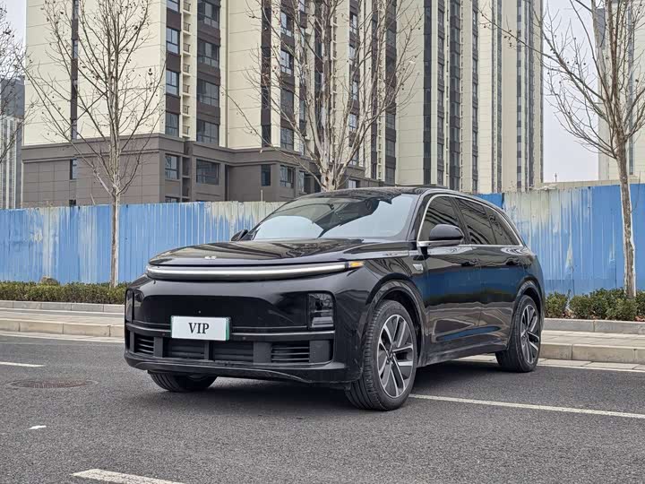 Фото 1 - LiXiang L7