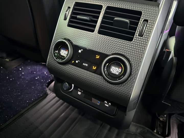 Фото 9 - Land Rover Range Rover Sport