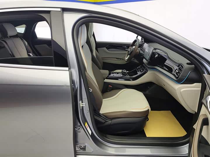 Фото 8 - BYD Qin Plus