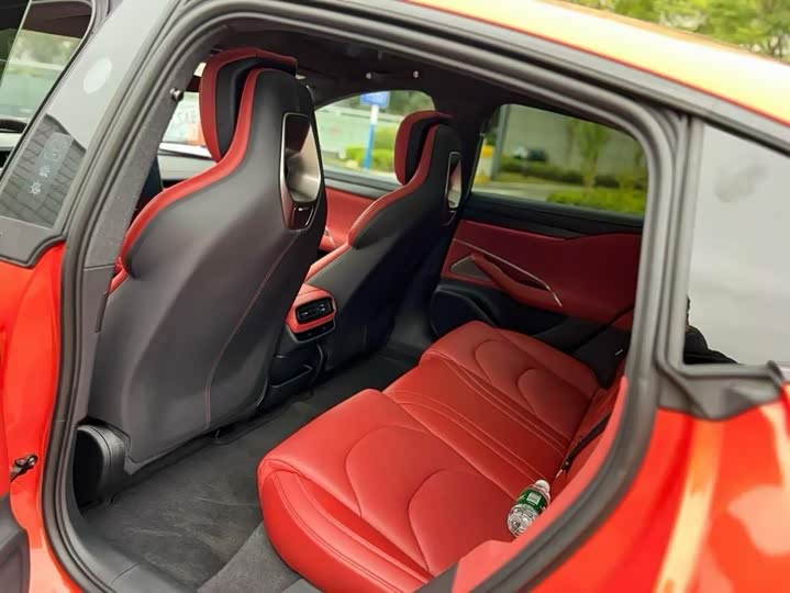 Фото 4 - Xiaomi SU7