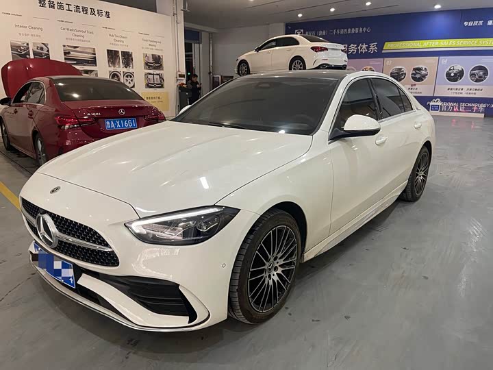 Фото 1 - Mercedes-Benz C-Class