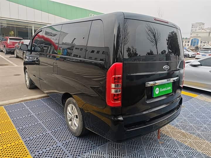 Фото 5 - JAC Refine M3