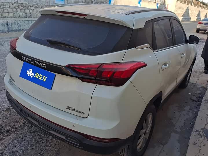 Фото 3 - Beijing X3