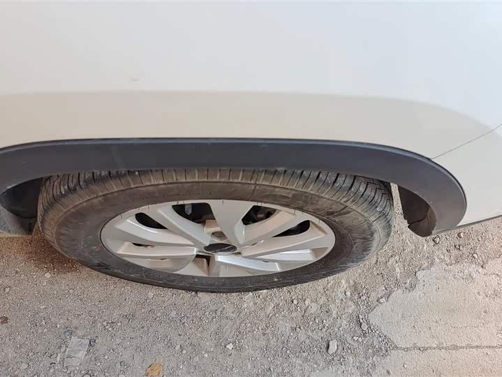 Фото 6 - Beijing X3