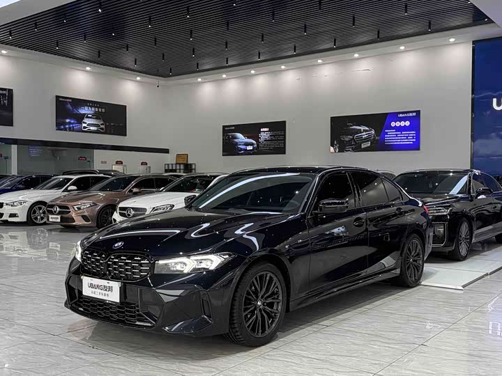 Фото 1 - BMW 3 Series