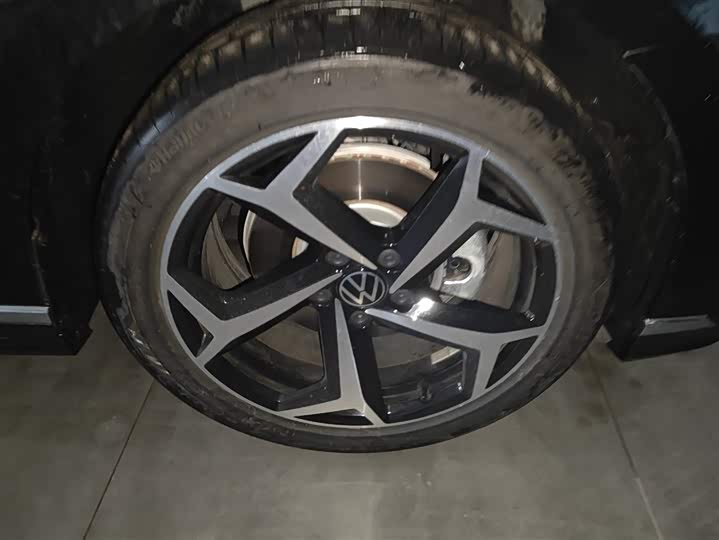 Фото 6 - Volkswagen Magotan