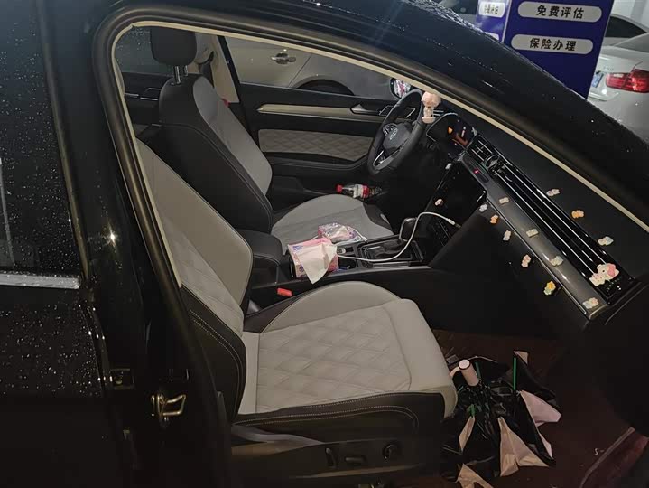 Фото 8 - Volkswagen Magotan