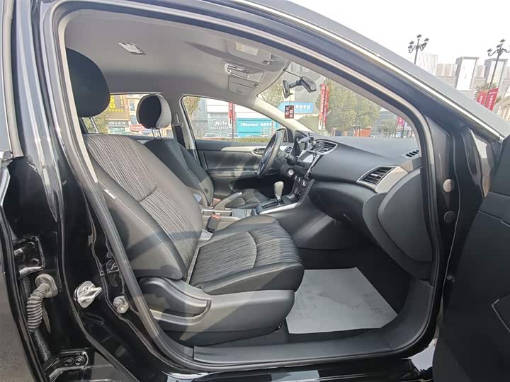 Фото 4 - Nissan Sylphy