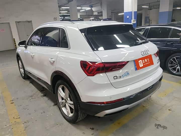 Фото 3 - Audi Q3