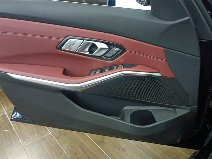 Фото 7 - BMW 3 Series