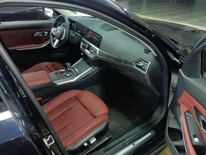 Фото 8 - BMW 3 Series