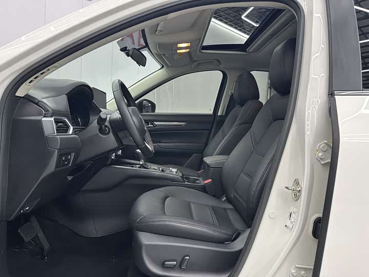 Фото 4 - Mazda CX-5