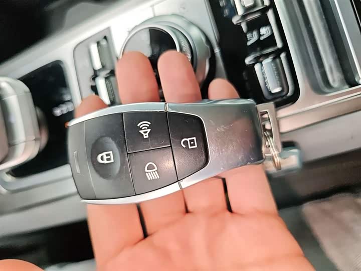 Фото 9 - BAIC Beijing BJ40 Hybrid