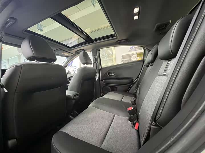 Фото 7 - Honda XR-V