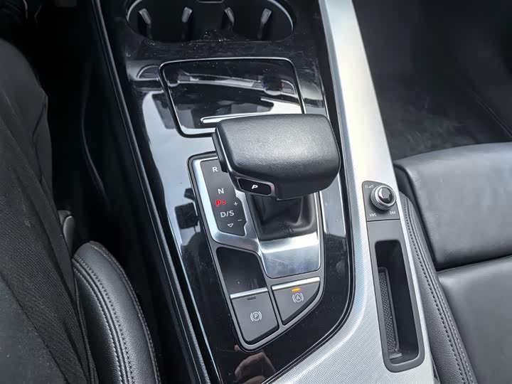 Фото 3 - Audi A5