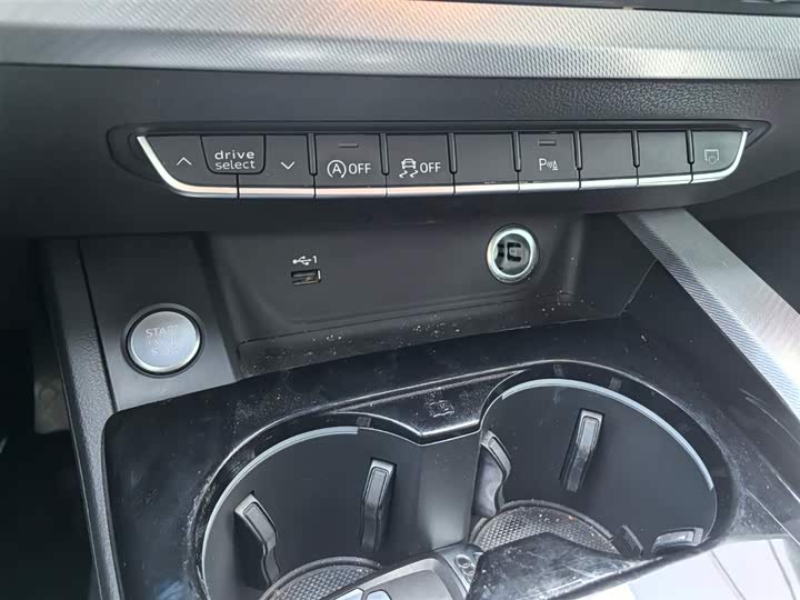 Фото 5 - Audi A5