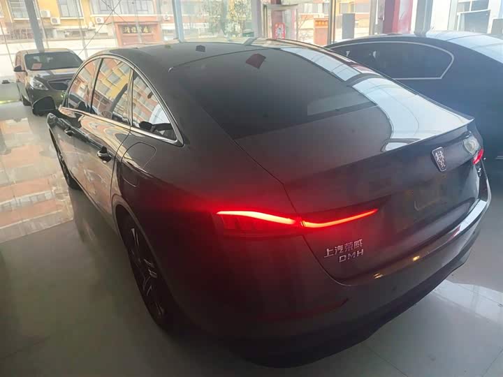 Фото 5 - Roewe D7