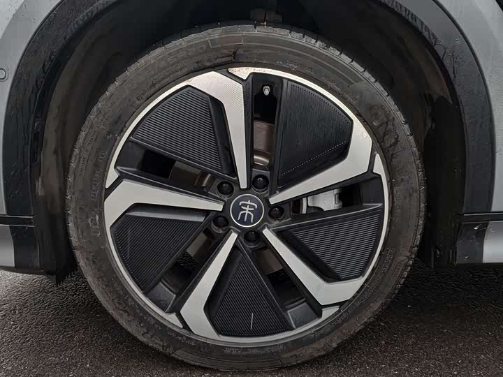 Фото 4 - BYD Song L