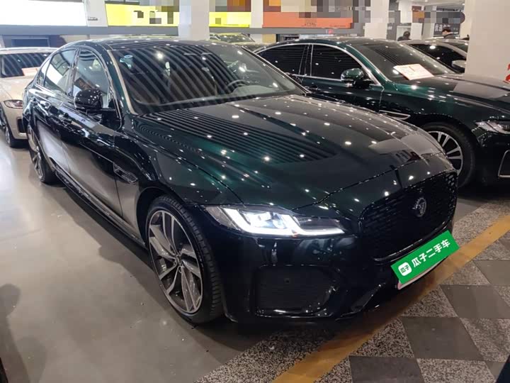 Фото 4 - Jaguar XF L