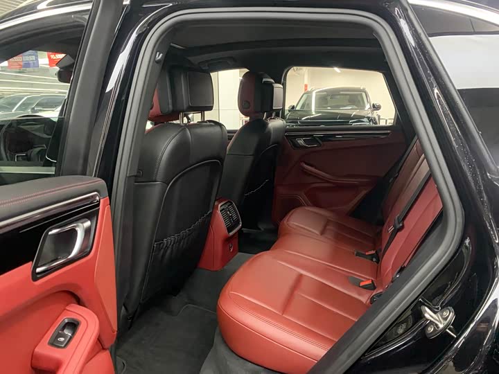 Фото 7 - Porsche Macan