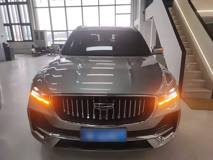 Фото 3 - Geely Monjaro