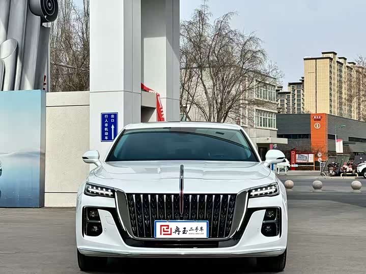 Фото 2 - Hongqi H5