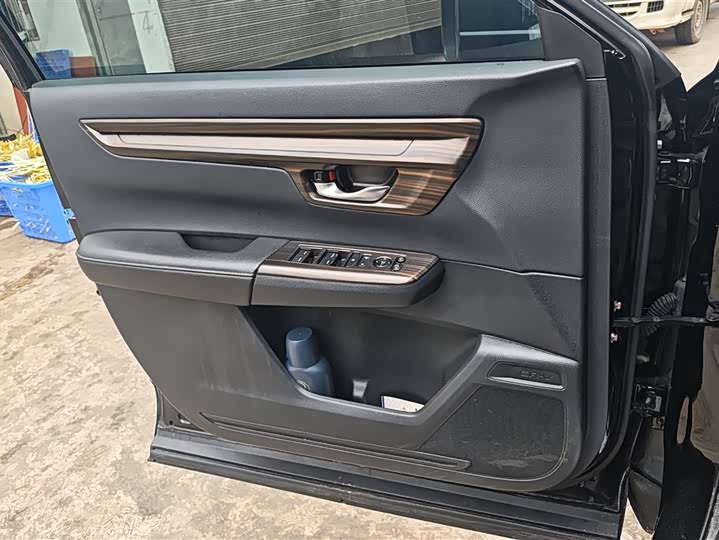 Фото 7 - Honda CR-V