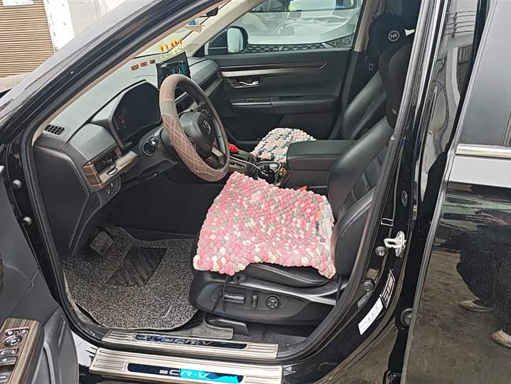 Фото 9 - Honda CR-V