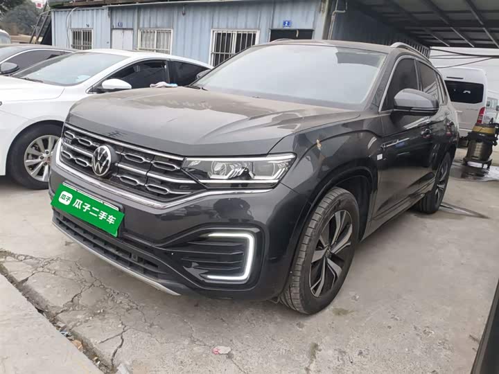 Фото 2 - Volkswagen Tayron GTE Hybrid